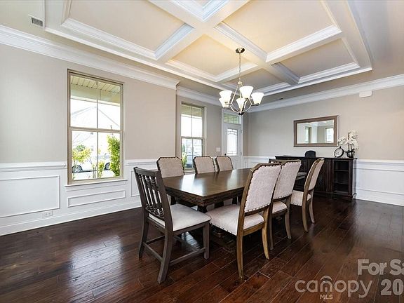 5th image of 7335 Millstone Cir SW