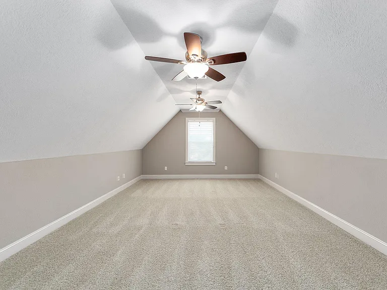 198 Moses Dr — Photo 23