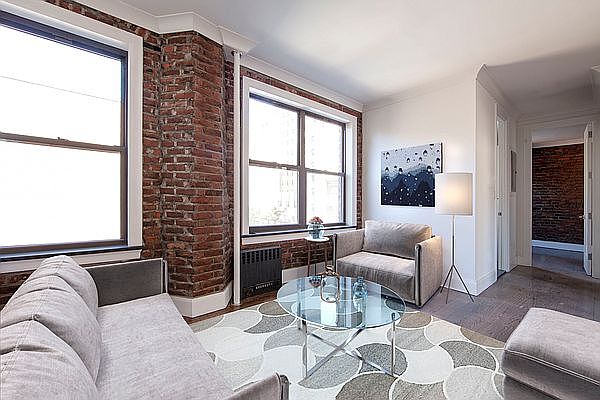 1st image of 106 W 13th St #13