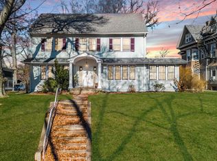 916 Bellevue Ave, Trenton, NJ 08618