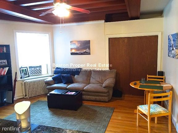 403 Commonwealth Ave. #6R Boston - Back Bay Unit Photo 3