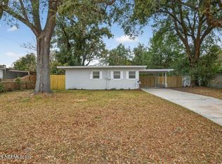 7143 King Arthur Rd N, Jacksonville, FL 32211