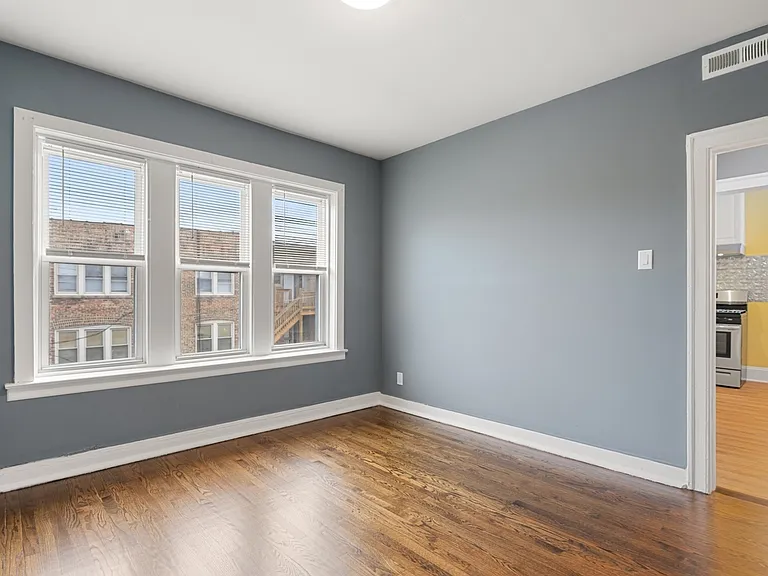 7649 S Yates Blvd #3 — Photo 9