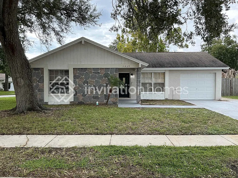 7839 Putnam Cir