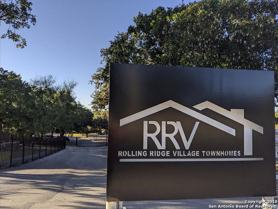 Rolling Ridge Village
