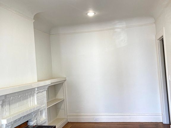 3rd image of 136 Guerrero St APT 203