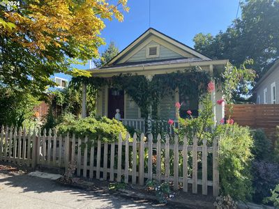 1534 SE Knight St, Portland, OR, 97202