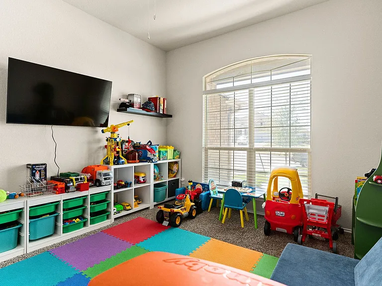 2416 Elba Dr — Photo 13