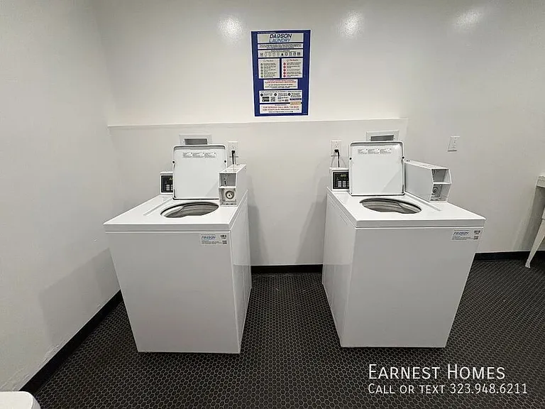 1010 N Kings Rd #310 — Photo 20