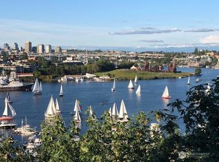 2500 Dexter Ave N APT C, Seattle, WA 98109