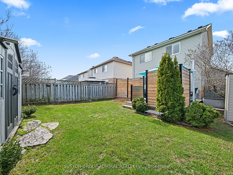 52 Moir Cres — Photo 34