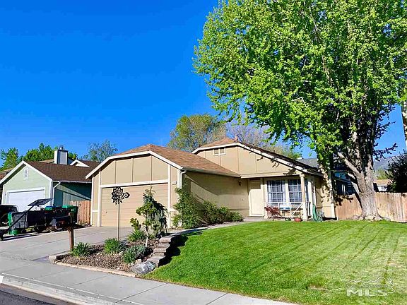 2nd image of 2338 Blue Haven Ln