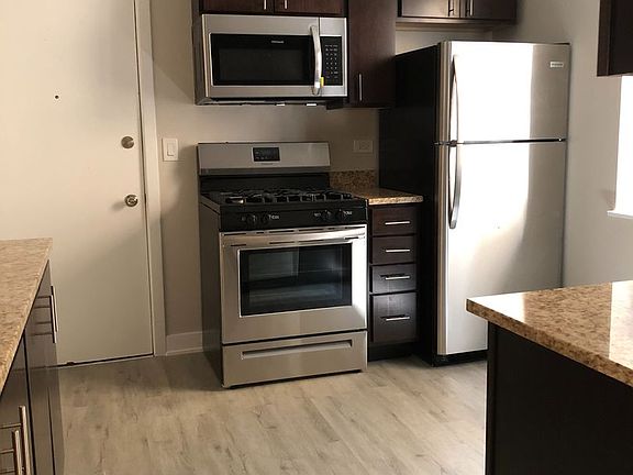 2nd image of 4911-17 N Whipple St #4913-2A