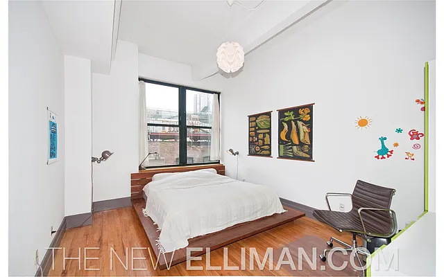 Rented by Douglas Elliman | media 27