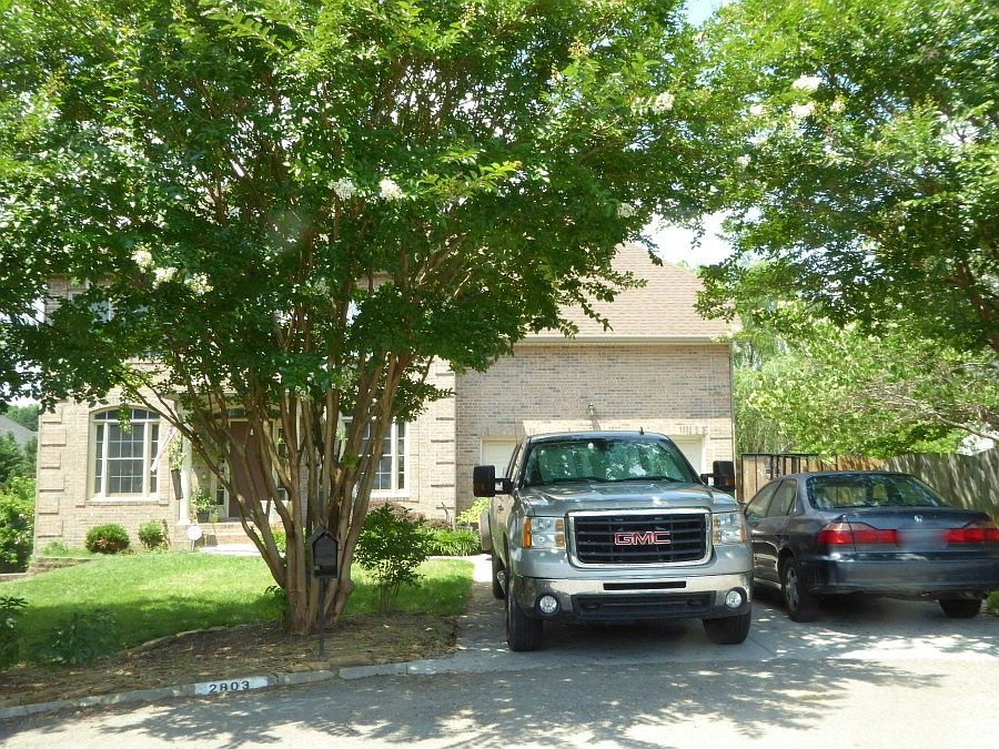 1st image of 2803 Pebblestone Ln
