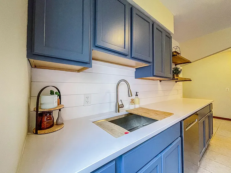 6918 Mackenzie Rd #2N — Photo 11