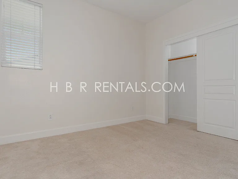 1825 Saint Moritz Ct — Photo 31