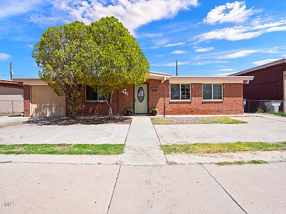 2nd image of 226 Maravilla Dr