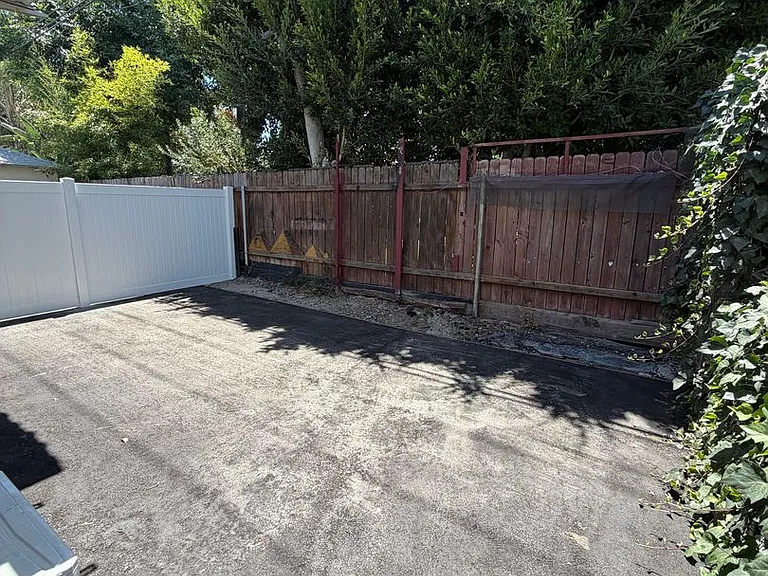 4913 - 4915 Cahuenga Blvd, North Hollywood, CA 91601 — Photo 9