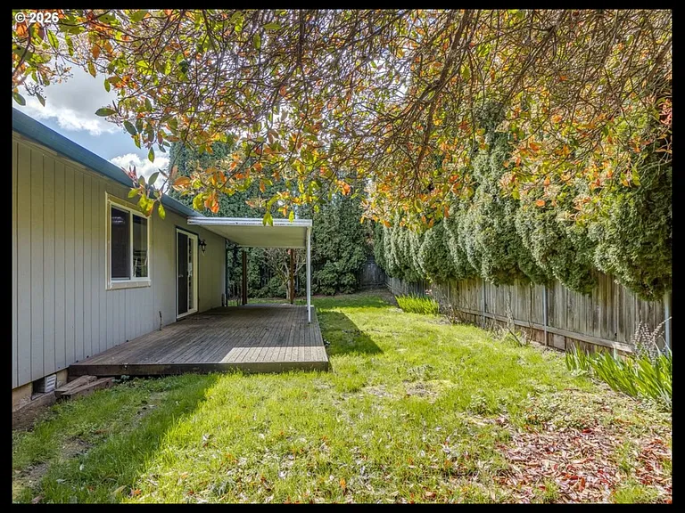 6808 NE 92nd Ct — Photo 8