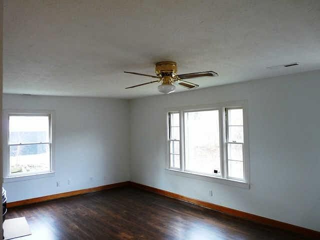 2nd image of 4011 Hutson Ave