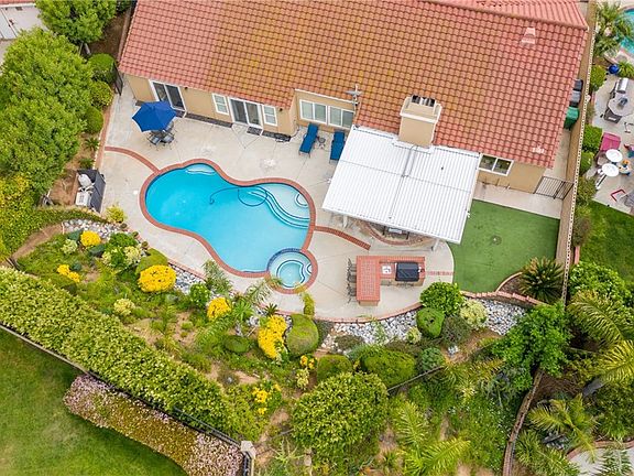 5th image of 2225 Eagle Dr
