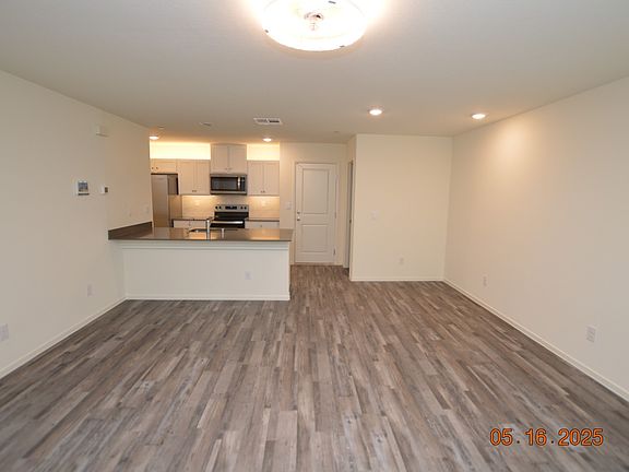 4th image of 6952 Lynbridge St #1