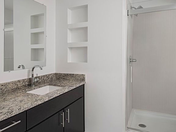 4th image of 1462 Van Dyke St APT 301