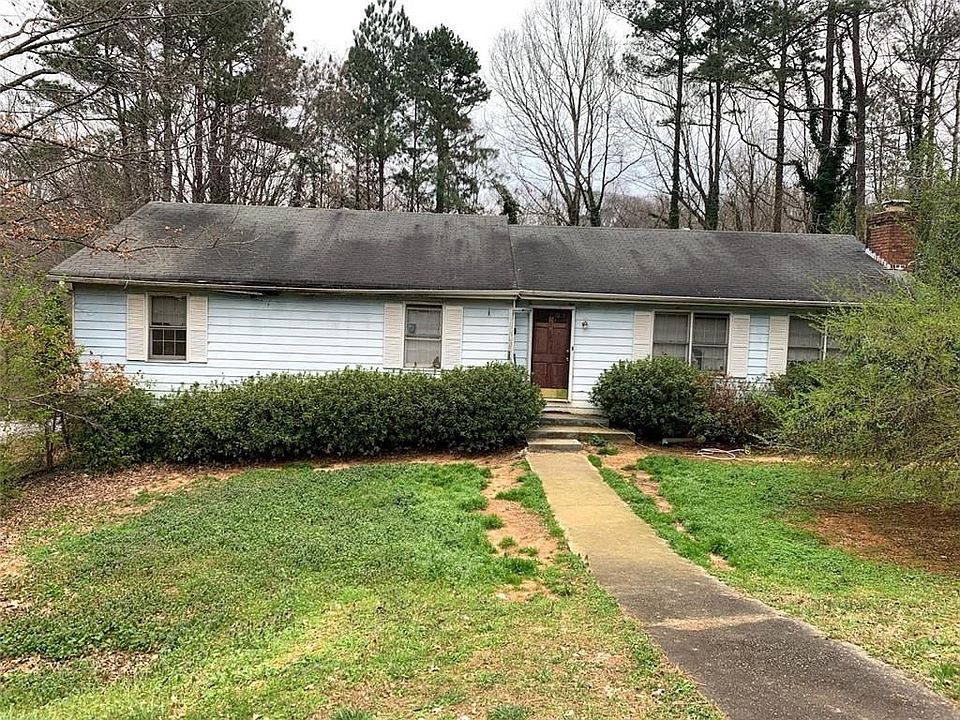 1st image of 4010 Woodbridge Dr