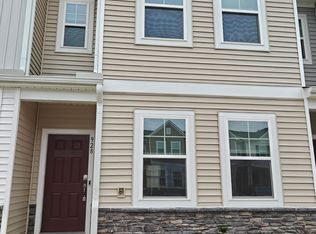928 Highland Trace Dr, Graham, NC 27253