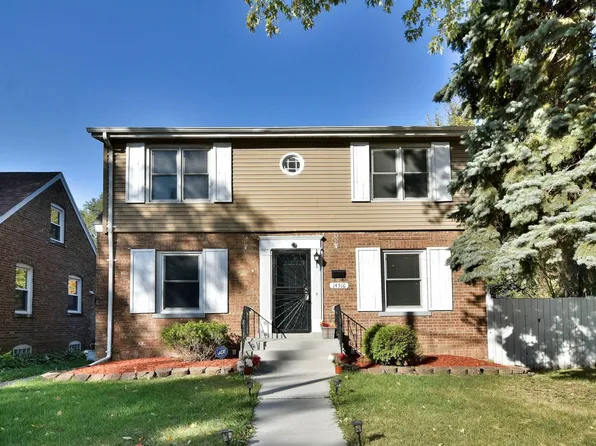 14516 S State St, Riverdale, IL 60827