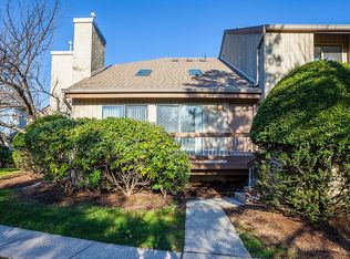 99 Kelly Dr #99, Edison, NJ 08820