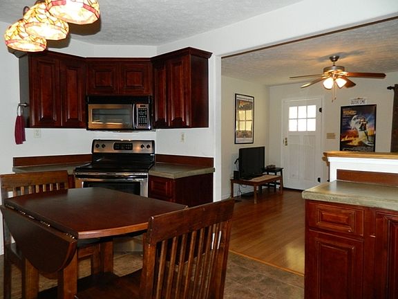 2nd image of 516 Highland Ave