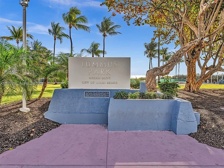 1052 Ocean Dr #C203 — Photo 35