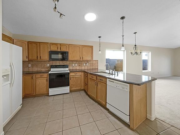 2nd image of 6231 Avenida Madrid NW #B