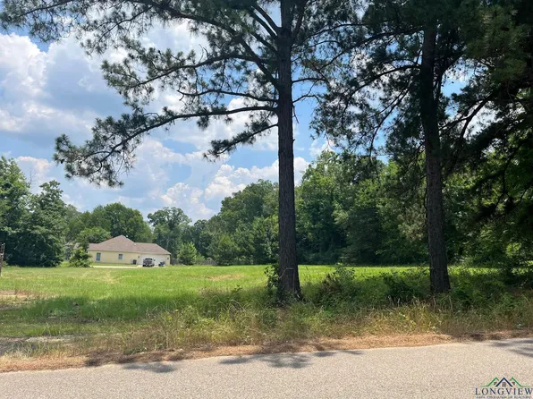 N Thomas Rd, White Oak, TX 75693