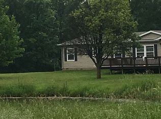 2071 Whetstone Rd, Charleston, IL 61920