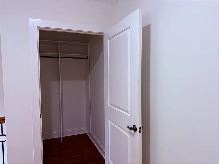 2617 Canterbury Trl NE — Photo 33