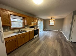 1 Courson Vw, Franklin, NC 28734