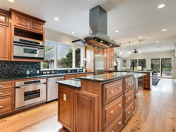 5th image of 601 Bulian Ln