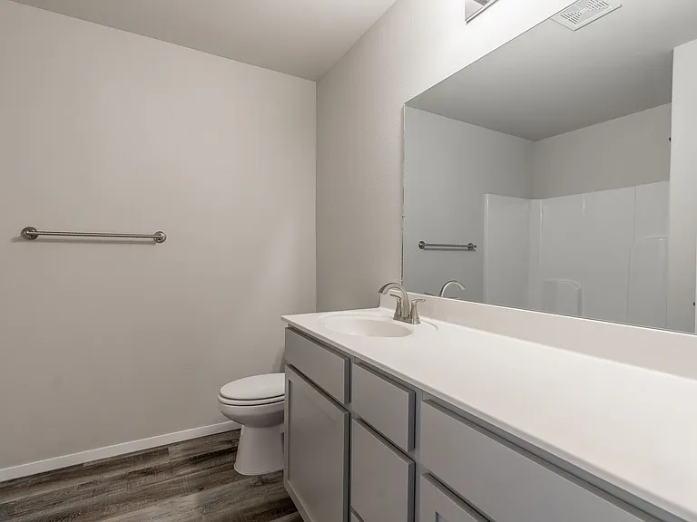529 Woodcreek Loop — Photo 15