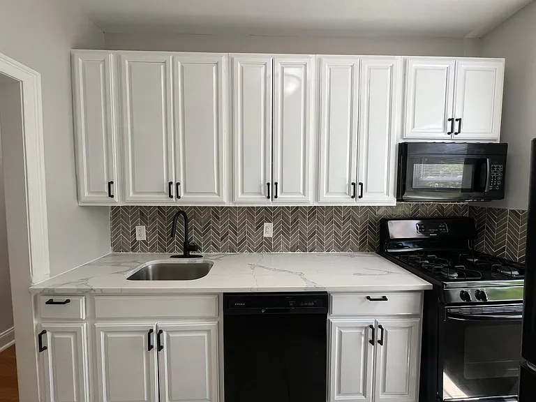 67 Stuyvesant Ave #45E — Photo 1