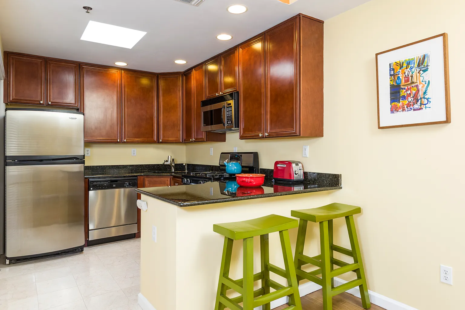 515 Gregory Ave APT 9 photo 1
