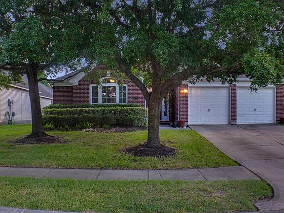 2nd image of 12723 Cedar Grove Ct