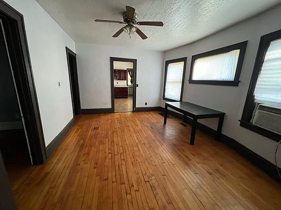 3rd image of 936 S 3rd St #1