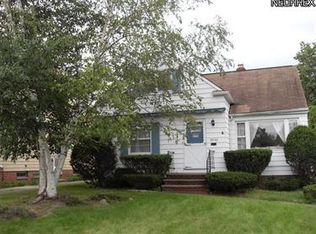 18540 McCracken Rd, Maple Heights, OH 44137