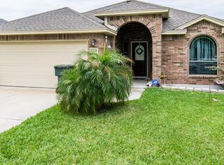 1124 W Main St, Alice, TX 78332