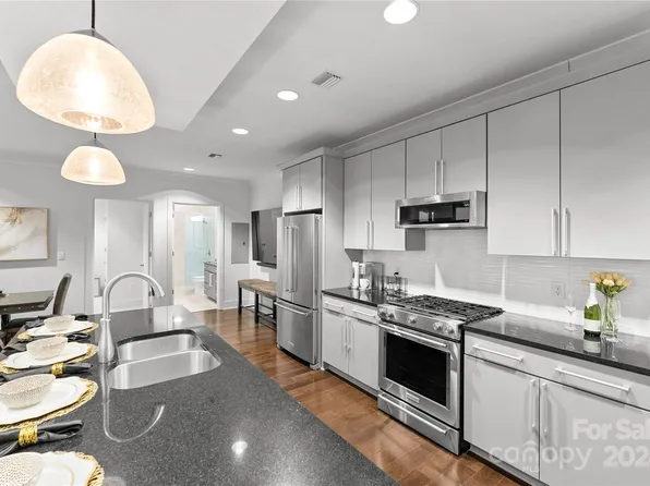 222 S Caldwell St Unit 1603, Charlotte, NC 28202