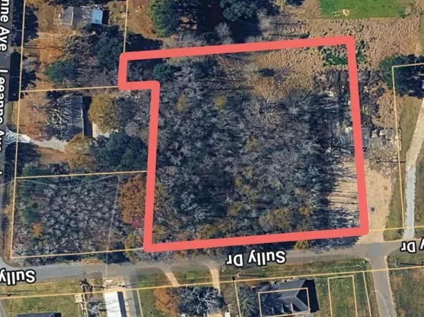 Sully Dr, Baton Rouge, LA 70818