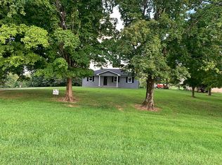 695 Voils Rd, Russell Springs, KY 42642